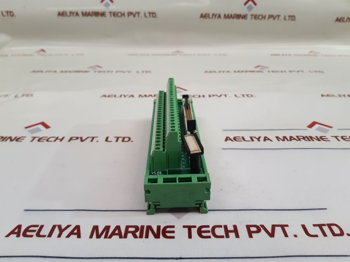 Phoenix Contact Um 45-sefe Interface Module Flkm 50M-42 Used