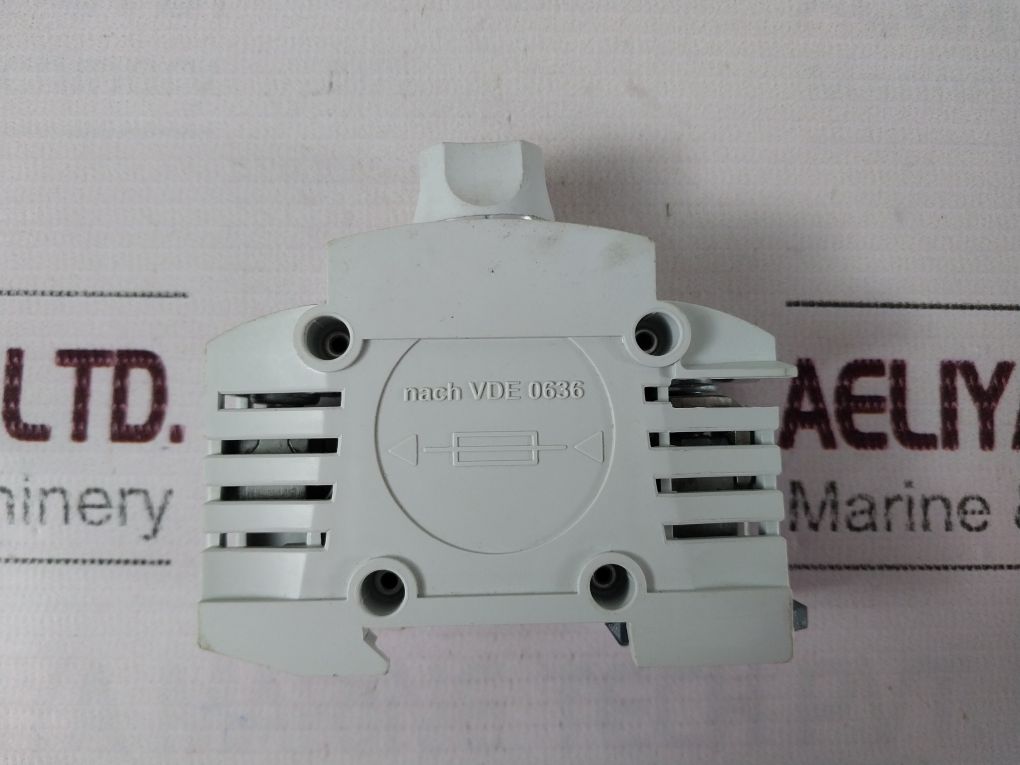 Phoenix Contact Usen 18 N Fuse Block Clamp 63A 400V