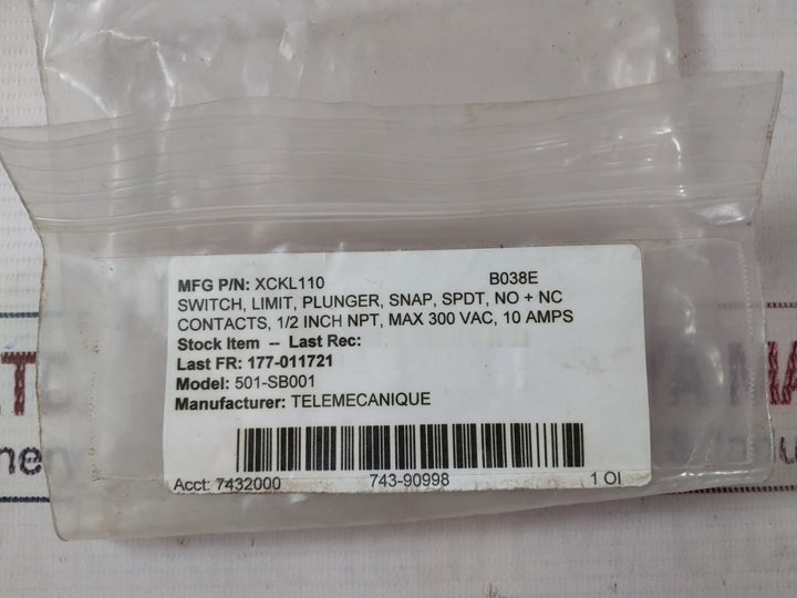 Telemecanique Xckm Roller Plunger Limit Switch Ac15 240V 3A