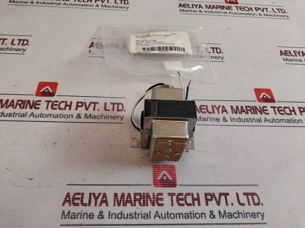 Honeywell At72D Control Transformer 24V Nema Type D 120V 50/60Hz 39 Va