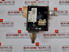Danfoss Rt 5 Pressure Control Switch Ip66 17-5255 3/8” Npt