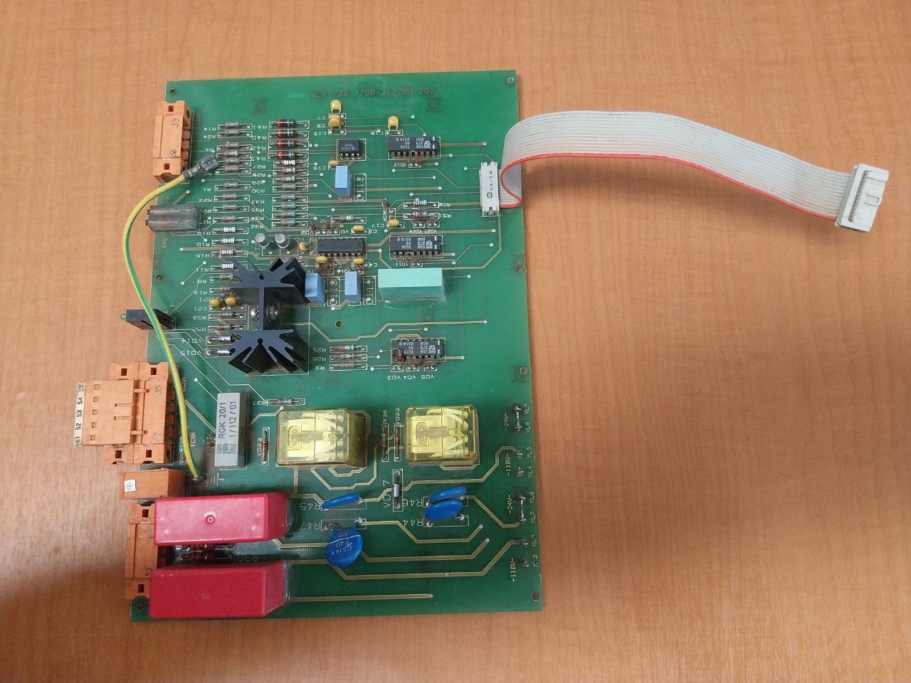 Ser 730 7700-312200 B02 Printed Circuit Board