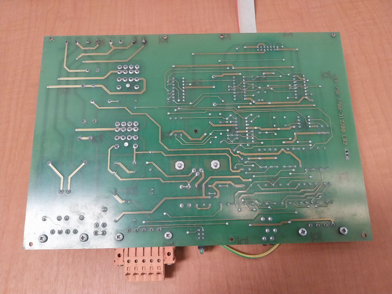 Ser 730 7700-312200 B02 Printed Circuit Board