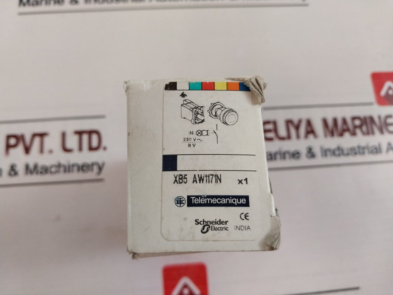 Schneider Electric XB5 AW1171N White Light Illuminated Push Button Switch
