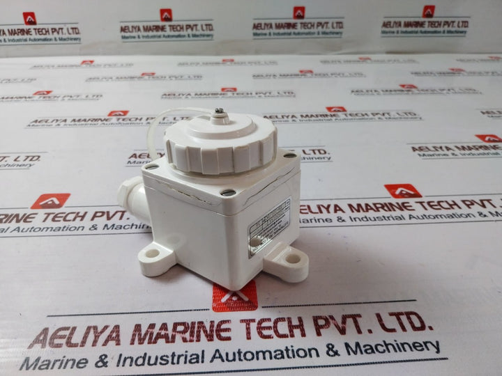 Eletronaval En-101/pc Rotary Socket Outlet