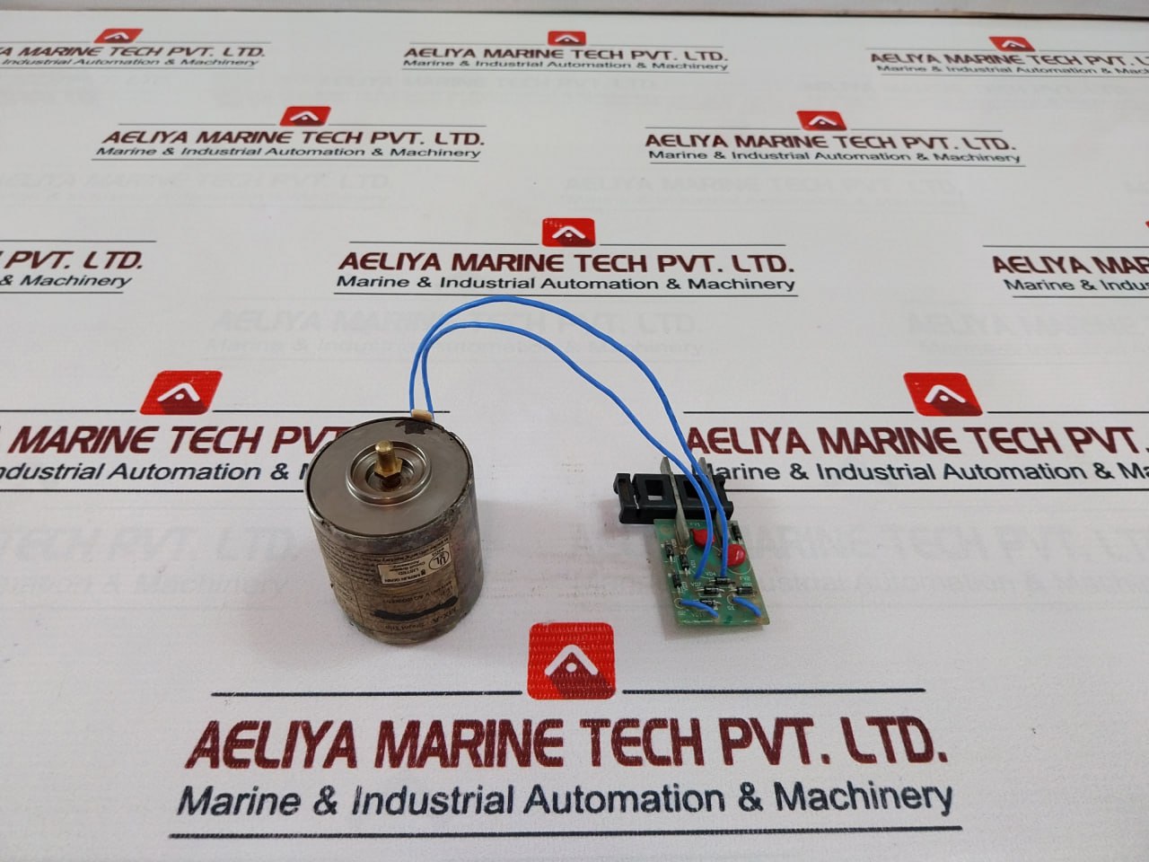 Merlin Gerin 685 661 M.P Breaker Accessory 480V-60Hz-20Va