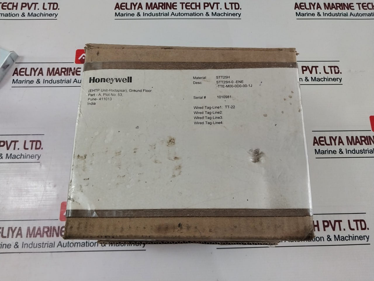 Honeywell Stt25H-0-ene-tte-m00-0D0-00-1J Temperature Transmitter Set Stt3000