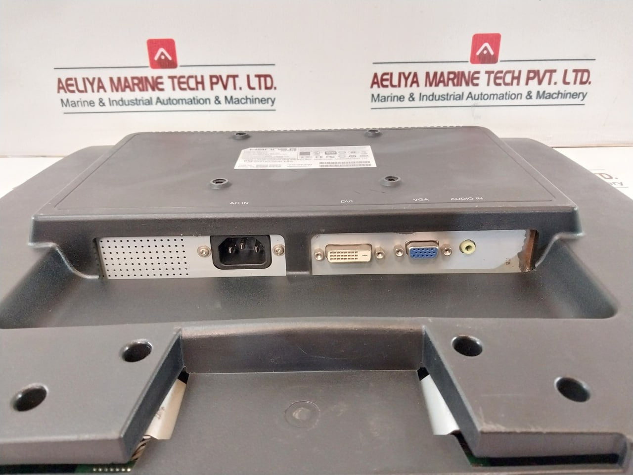 Hanns.g Hsg1022 Lcd Monitor