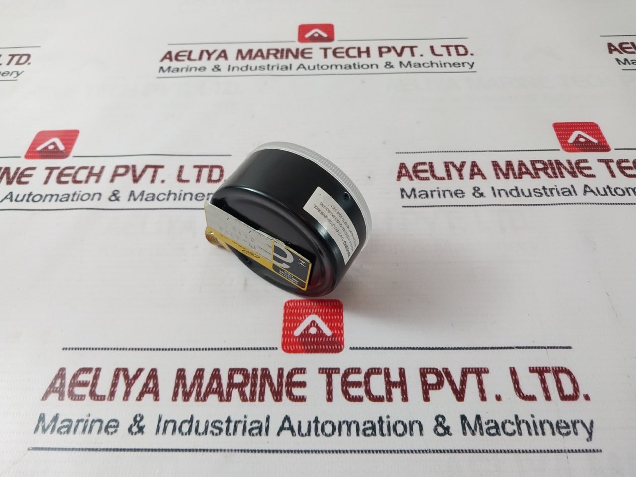 Marsh 0-100 Psi Instrument Pressure Gauge 0-700 Kpa