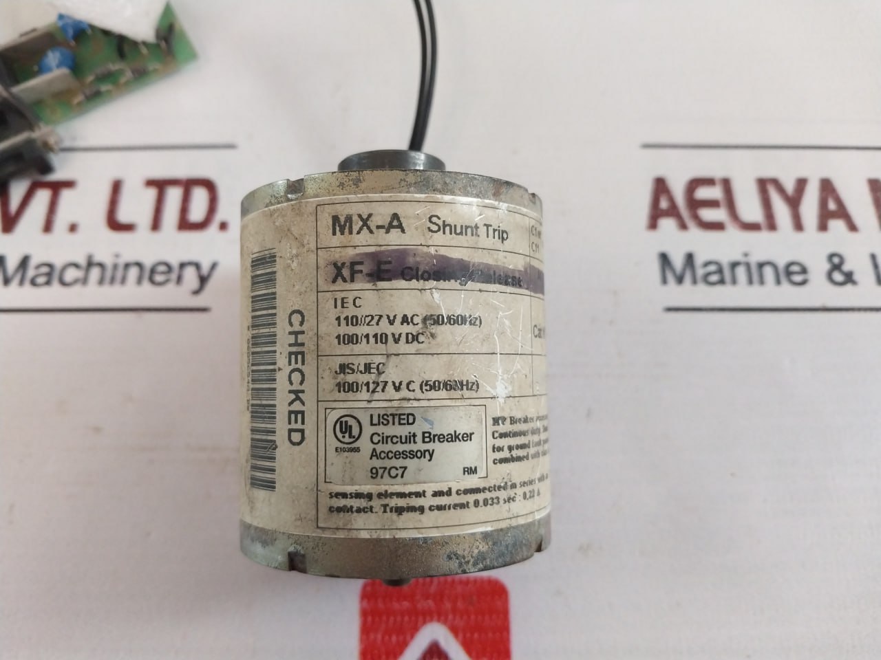 Merlin Gerin 685 654 Xf-e Closing Release Circuit Breaker 110/127V Ac 50/60Hz