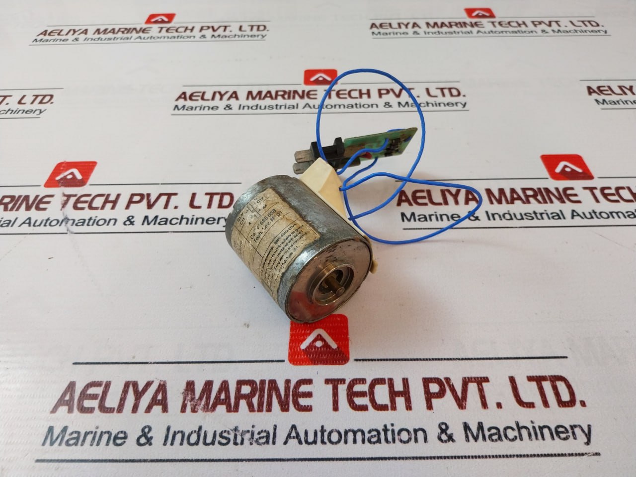 Merlin Gerin 685 658 Mx-a Shunt Trip Xf-e Closing Release Circuit Breaker