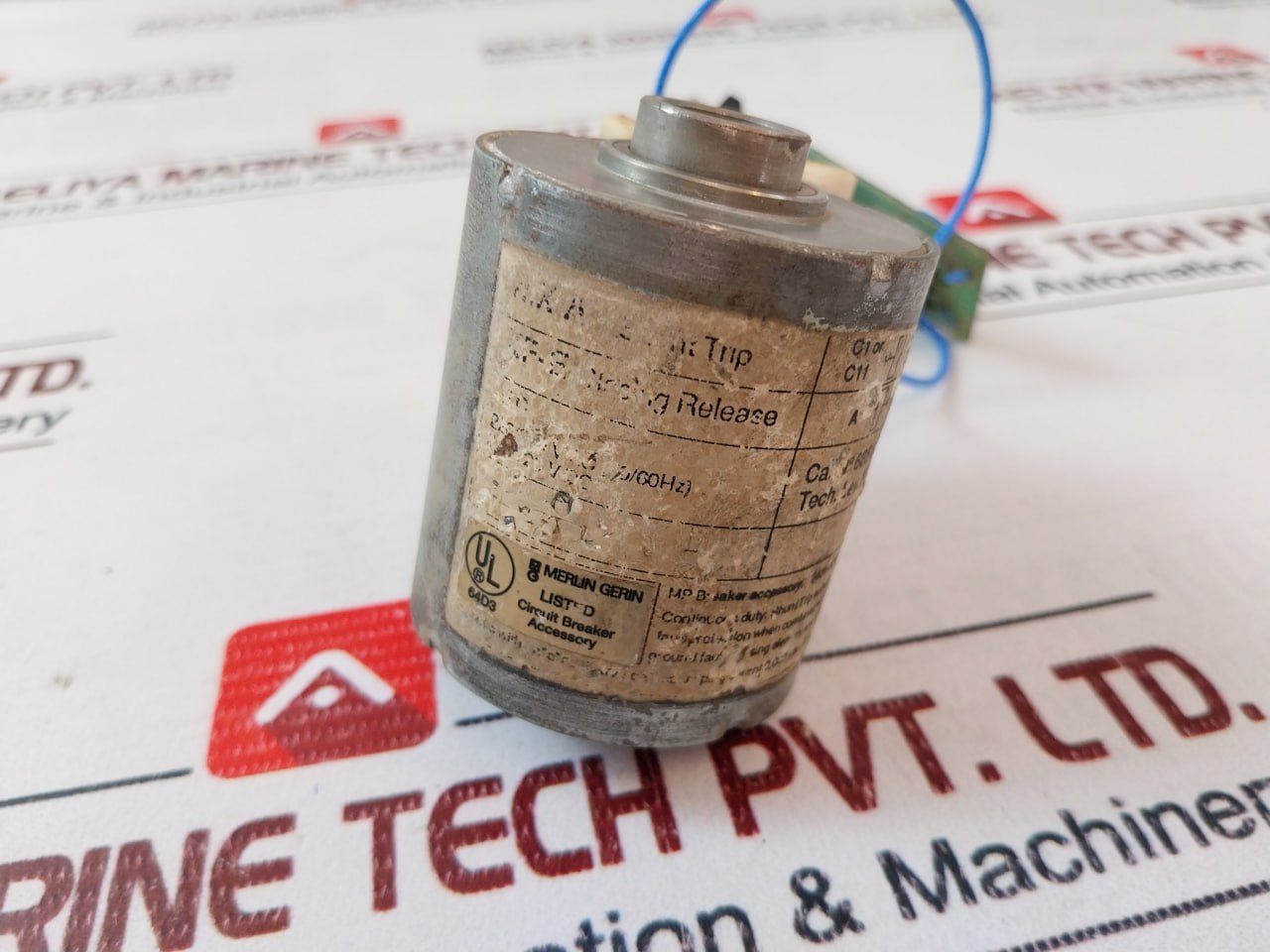 Merlin Gerin 685 658 Mx-a Shunt Trip Xf-e Closing Release Circuit Breaker