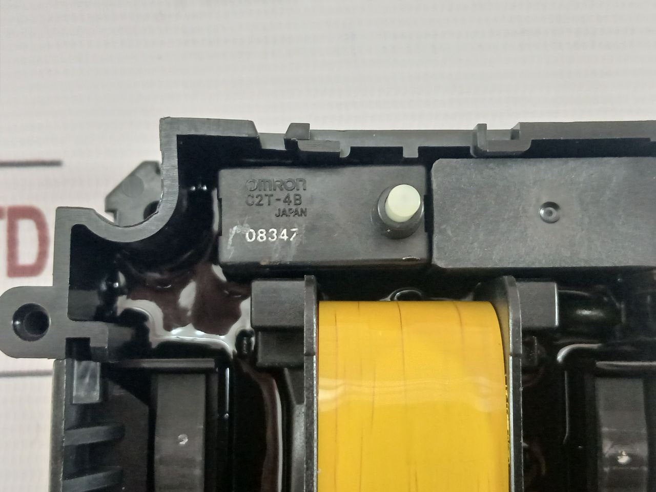 Omron C2T-4B Mounting Pitch Connector Coil S-k50/65 100-127V 50/60Hz