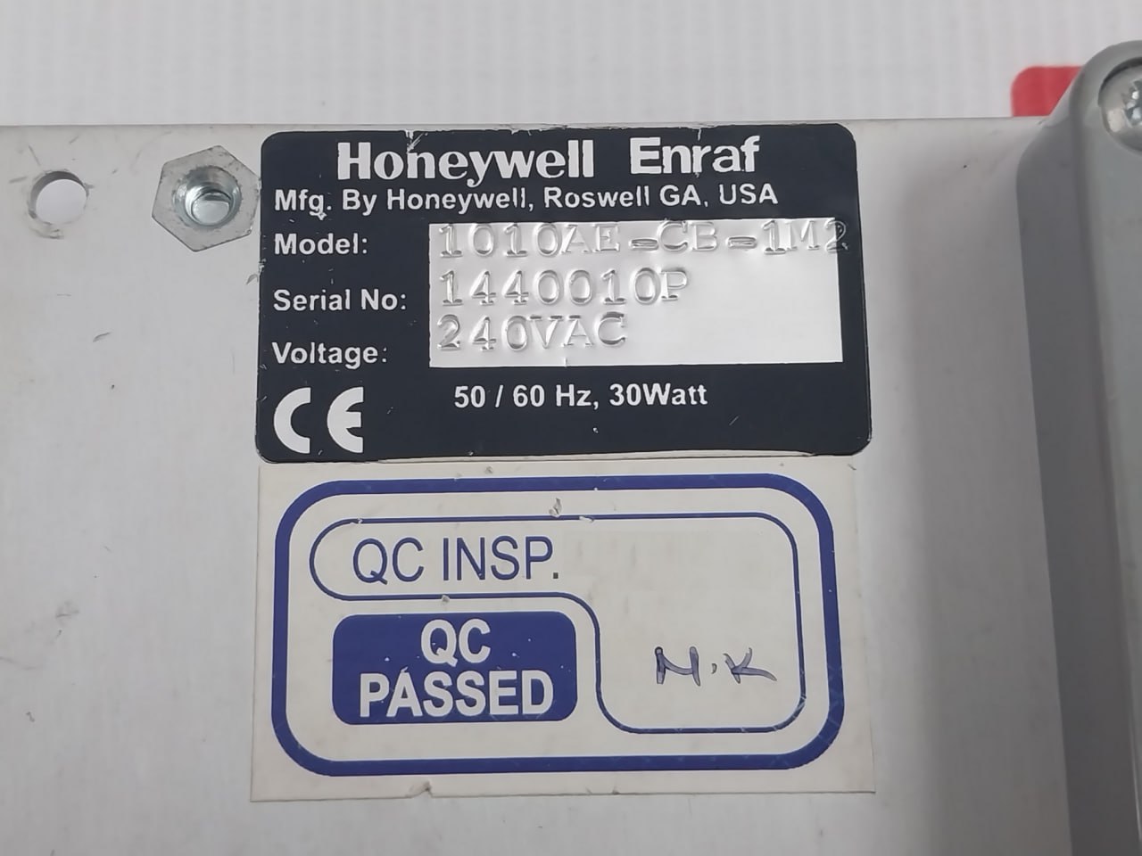 Honeywell Enraf 1010Ae-cb-1M2 Present Controller Pcb Unit 240Vac 50-60 Hz 30W