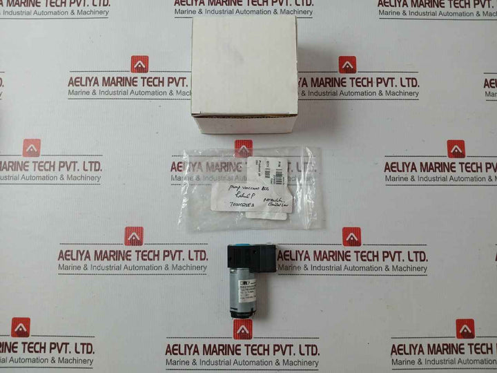 Knf Pml4766-nf30 Diaphragm Valve Liquid Pump 24v 0.68a 279000801