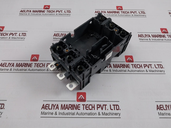 Schneider Electric Lv429266 3-pole Plug-in Base