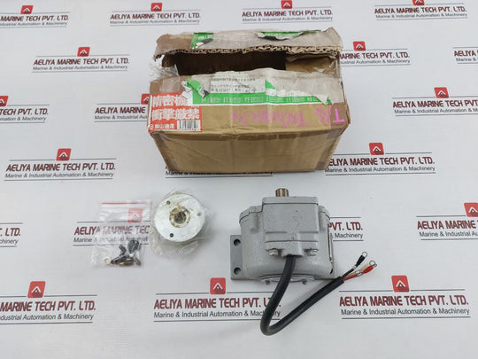 Fuji Seimitsu Qvah-10N1C Tachometer Generator 40V 5000 Rpm