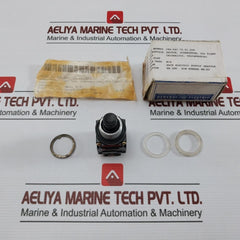 General Electric Cr 104 G Oil Tight Pushbutton Switch 750V