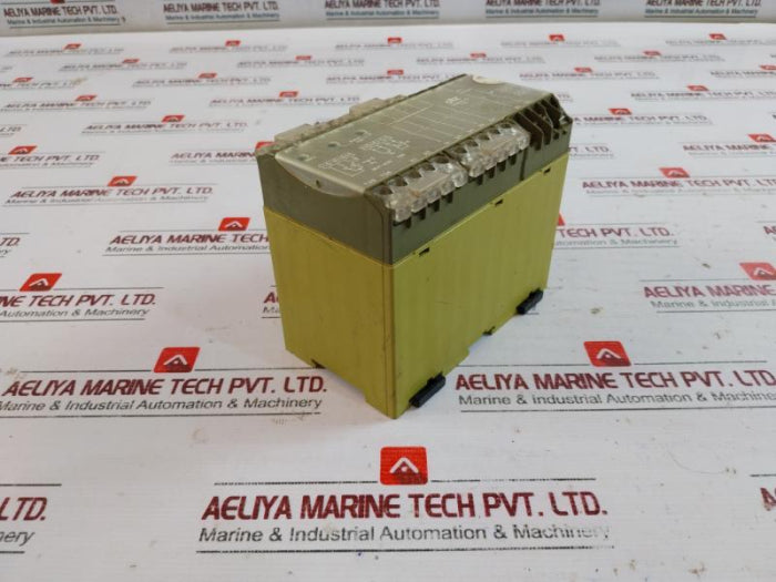 Pilz Pnoz/3 Safety Relay 24Vdc 5S 1Ö 1W 6Va 50-60Hz,250/380Vac 8/5A 2000Va 06145