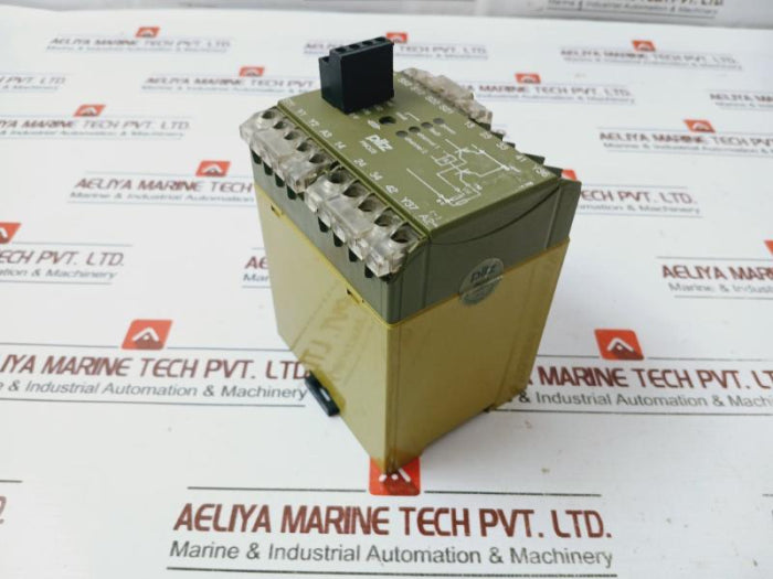 Pilz Pnoz 8 Safety Relay 24Vdc 4.5W 240Vac 8A