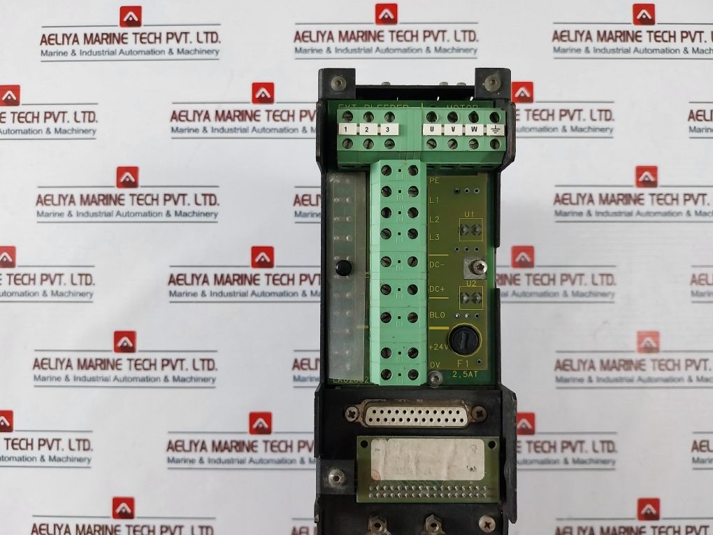 Schneider Electric Pmc-2/11/04/001/00/00/06/00/0K Servo Driver Hw 8A309131011