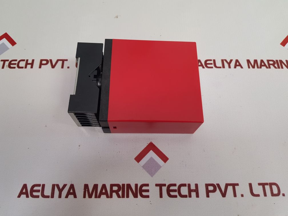 Pr Electronics 2202 R/I Transmitter 2202S103/2202R6P With Base