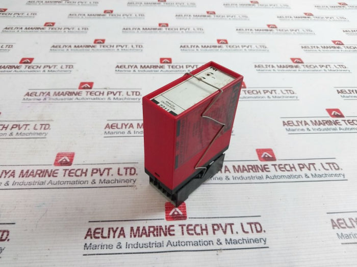 Pr Electronics 2211 Analog Calculator +24V Dc