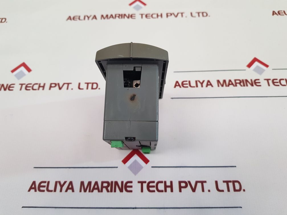 Precision Digital Pd765-6R0-00 Trident Process & Temp Meter Used - Aeliya Marine Tech