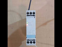 Siemens 3Rn1010-1Cw00 Motor Protection Relay 3Zx1012-0Rn10-1Aa1