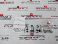 Quadrastat C851,C852 Cable Mounting Hardware Kit