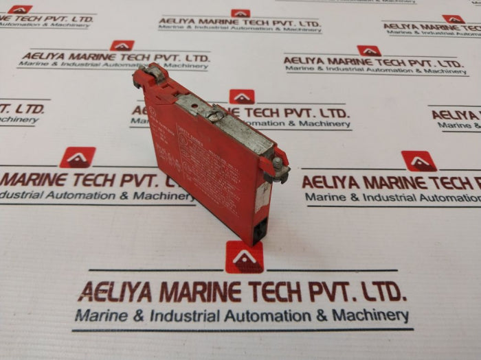 R.Stahl 9002/22-032-300-11 Safety Barrier 250V 300 Ma