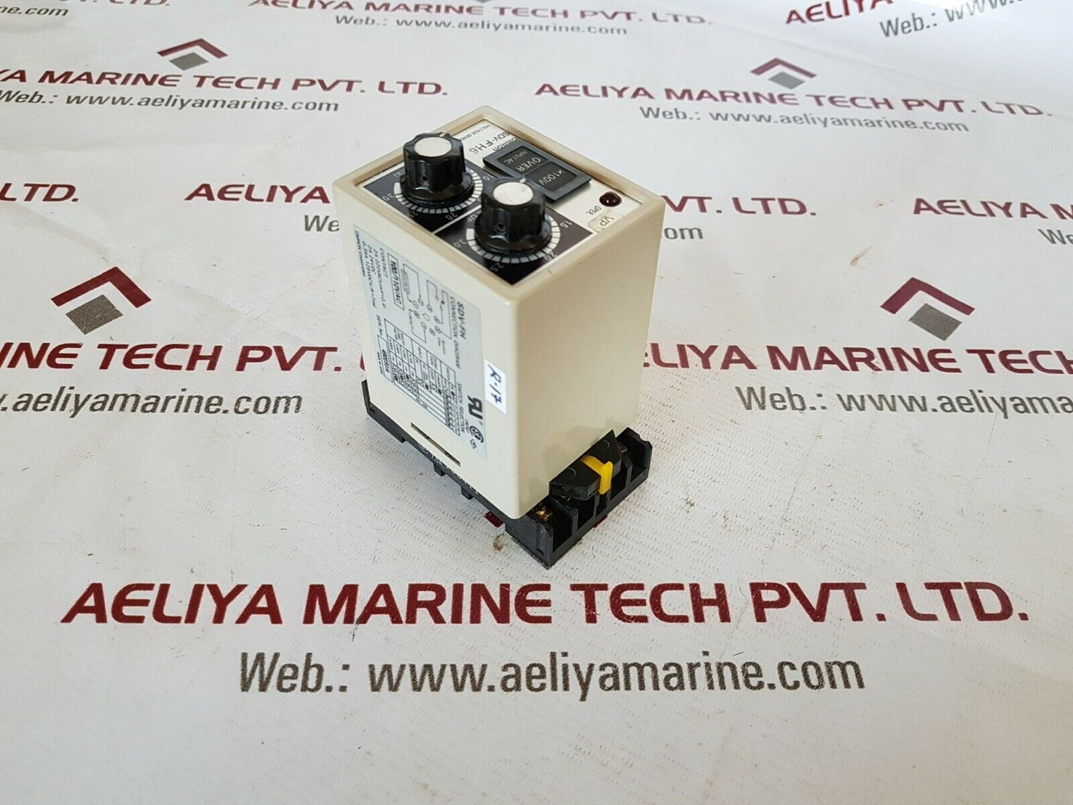 Omron Sdv-fh6 Voltage Sensor With Base 100/110Vac 24Vdc