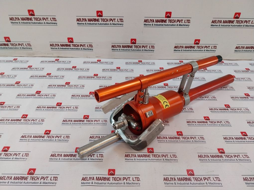Restech 2101 Pneumatic Line Thrower W/ Projectile Rn 624819