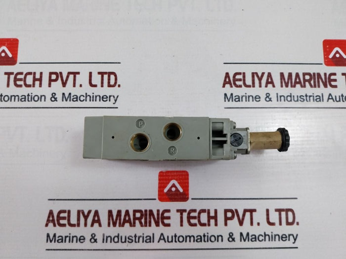 Rexroth 0 820 018 991 Solenoid Valve 10Bar