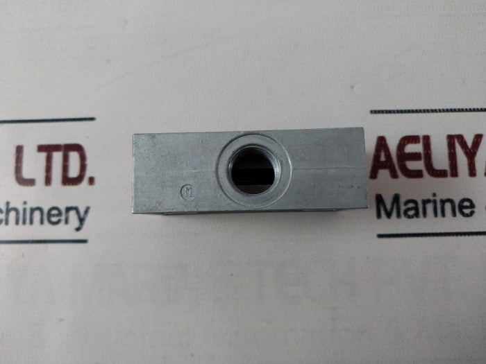 Rexroth 5340.170.000 Block Pneumatic Shuttle Valve