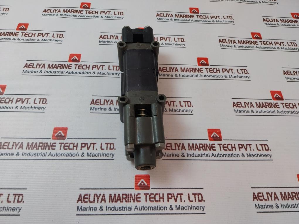 Rexroth R431008186 Pilotair Valve