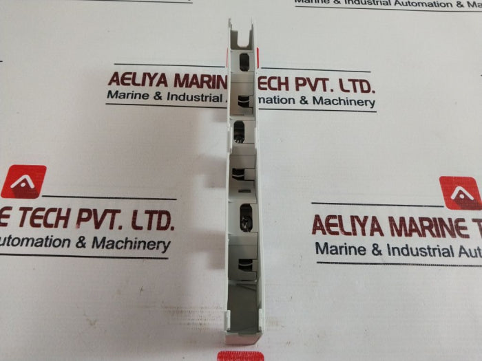 Rittal Sv 9342.210 3Ph Busbar Adapter 63A 690V