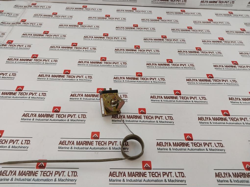 Robertshaw 5300-15E Electric Thermostat 25Amp 250Vac