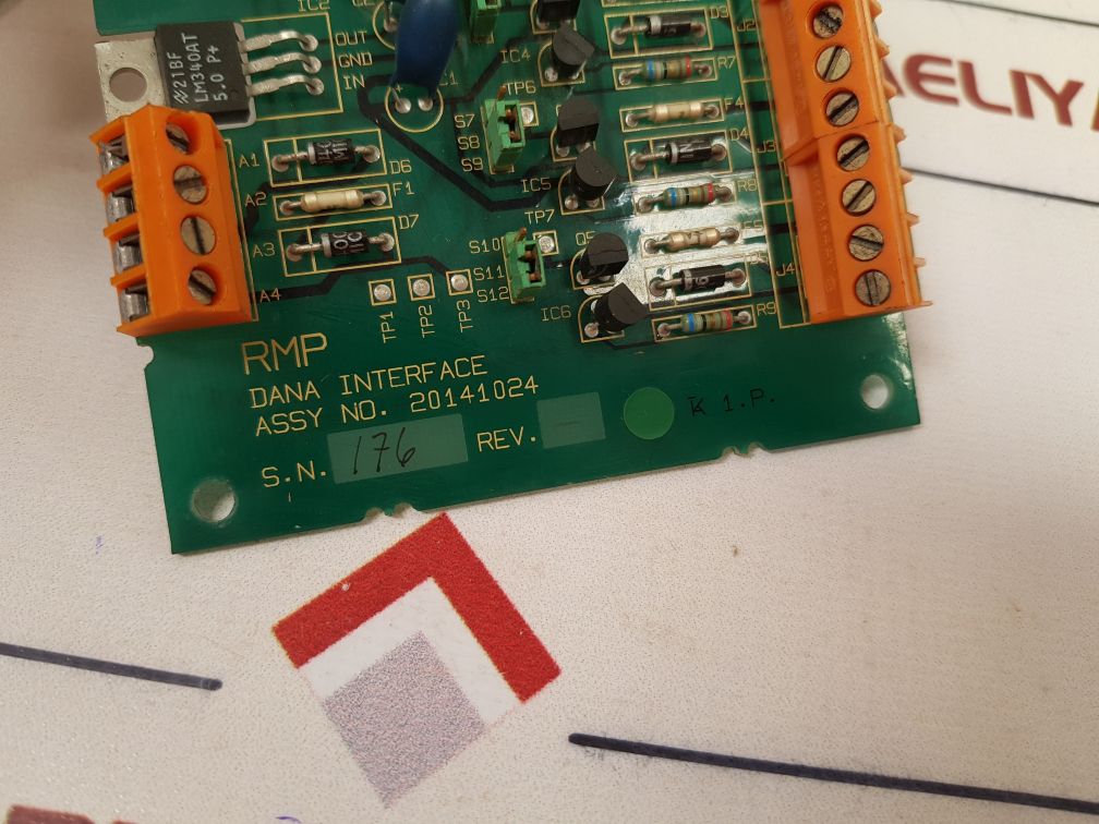 Robertson Tritech 20141016 Dana Interface Board