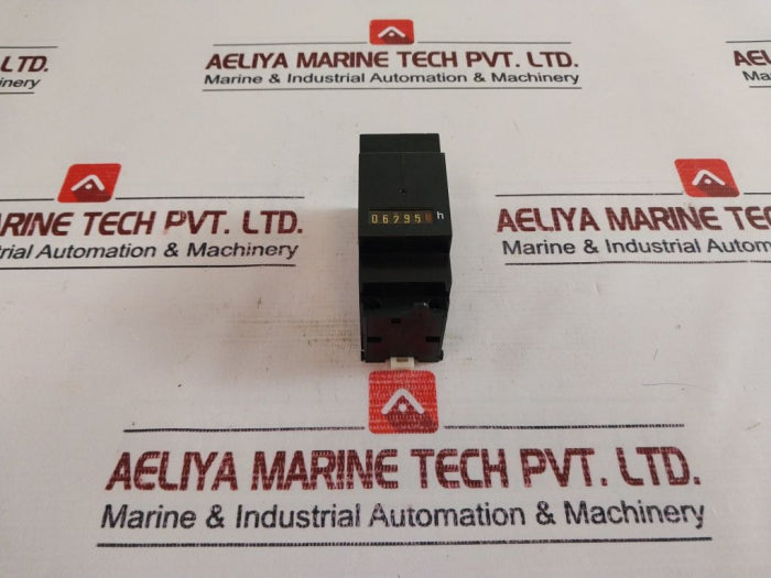 Rs 208-0351 Hour Counter 115V/50-60Hz