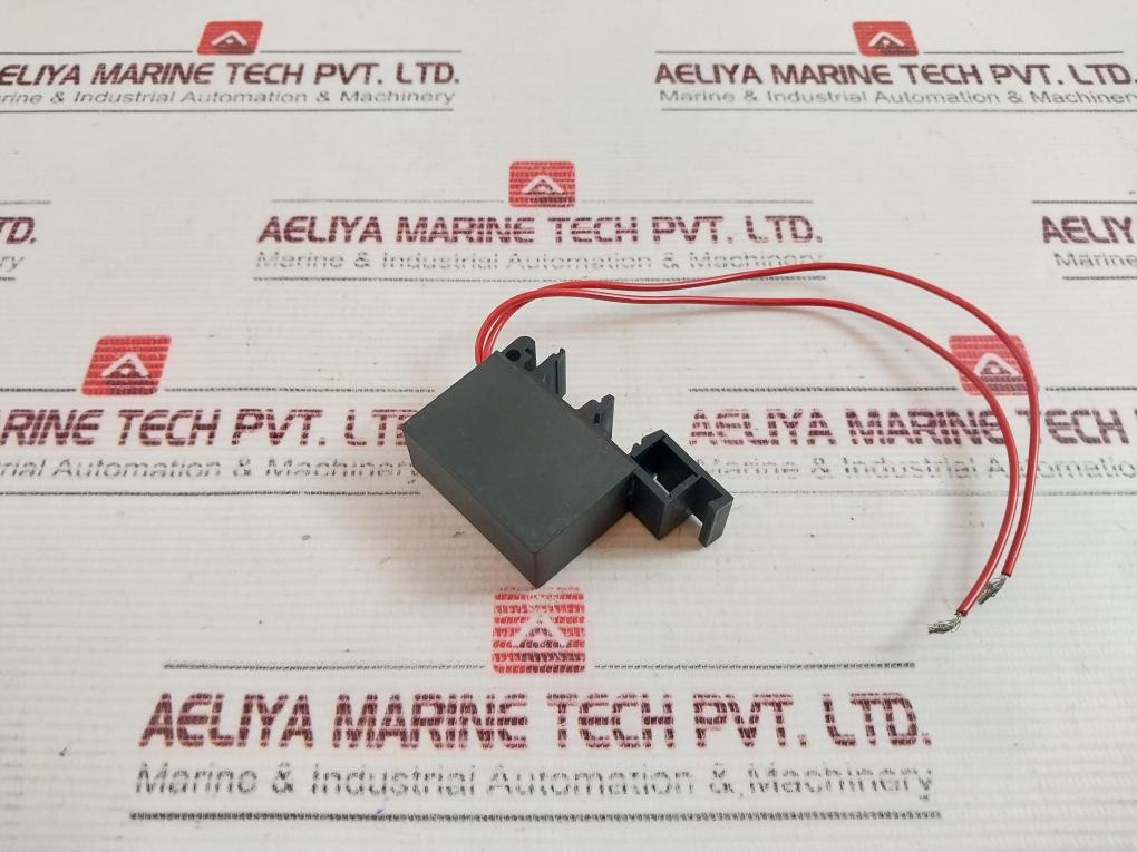 Rs 240-393 Capacitor 500V~ 50/60Hz