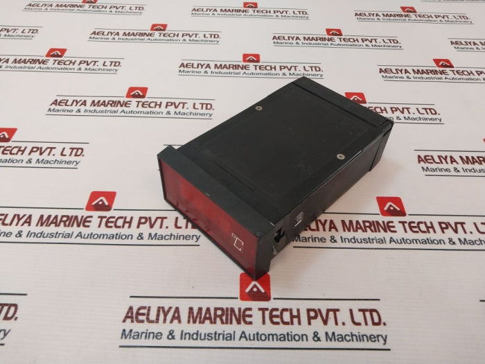 RS 3900 KTJ Thermocouple Display 50-60 Hz