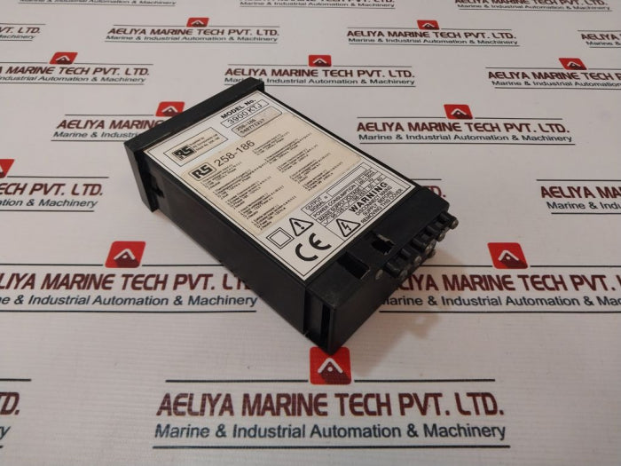 RS 3900 KTJ Thermocouple Display 50-60 Hz