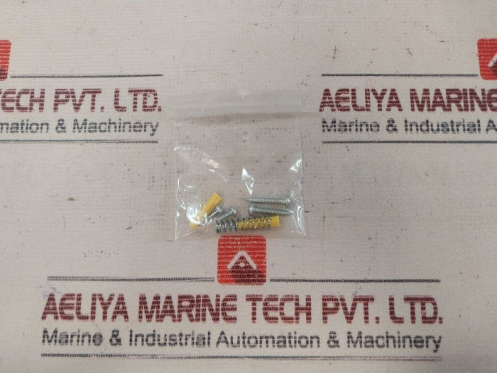 RS Components 4070457 Fire Breakglass Keycase