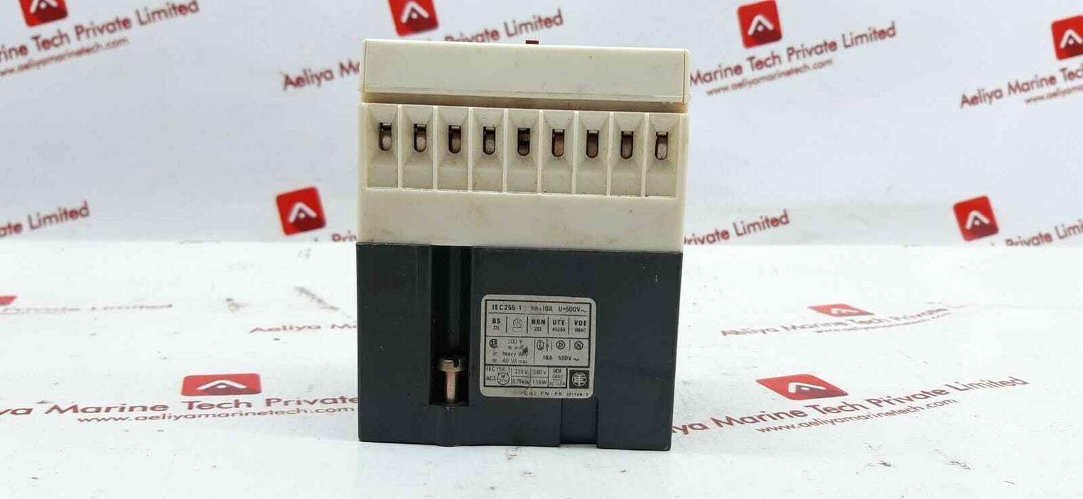 Telemecanique CA2-FN 162 Relay 220V 60Hz