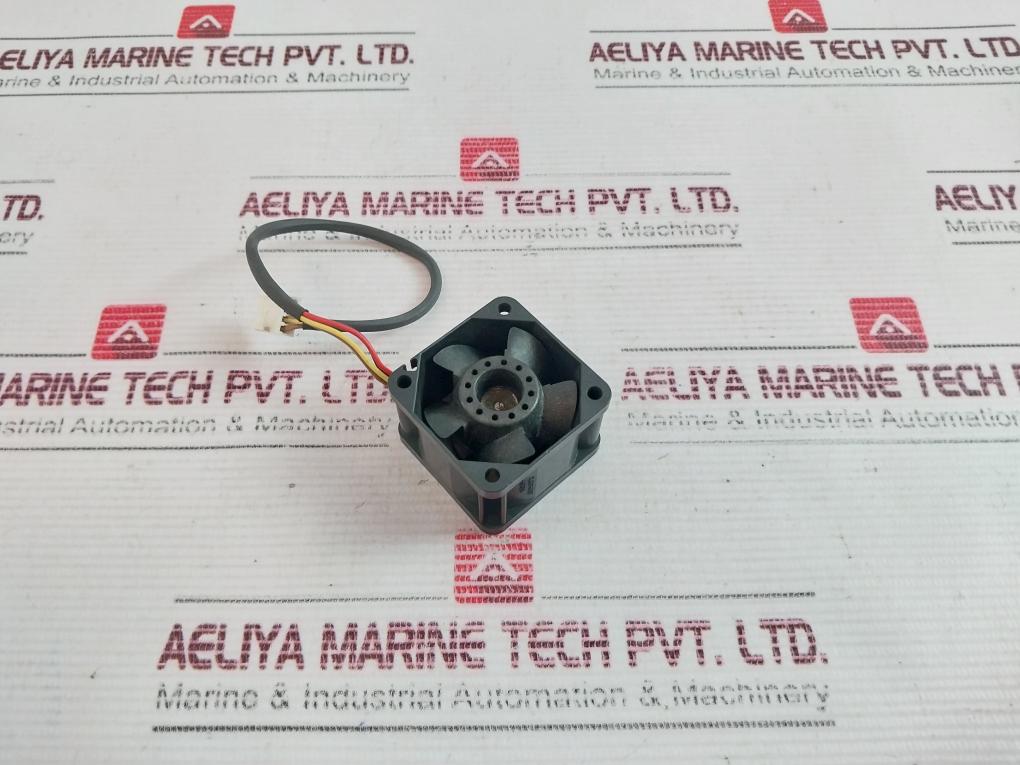 Sanyo Denki San Ace 40 Axial Fan 12V Dc 0.35A