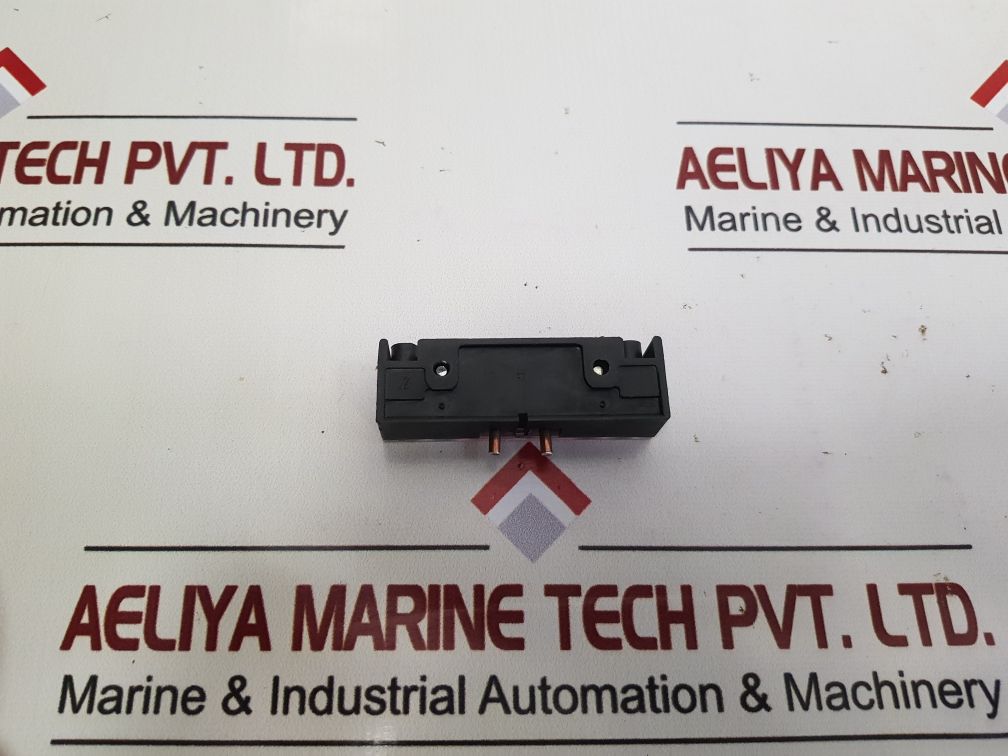 Set of 6x Schmersal az 05-1697 door lock contact