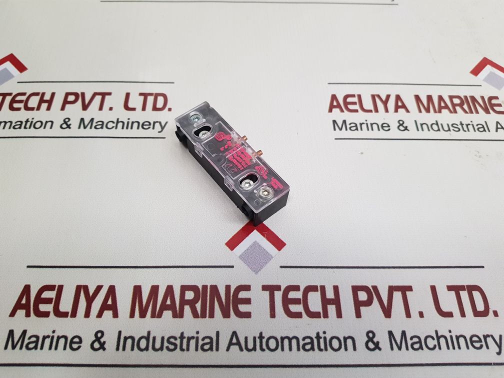 Set of 6x Schmersal az 05-1697 door lock contact