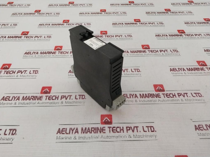 Schmersal Srb 402Em-24V Safety Controller 230V/8A