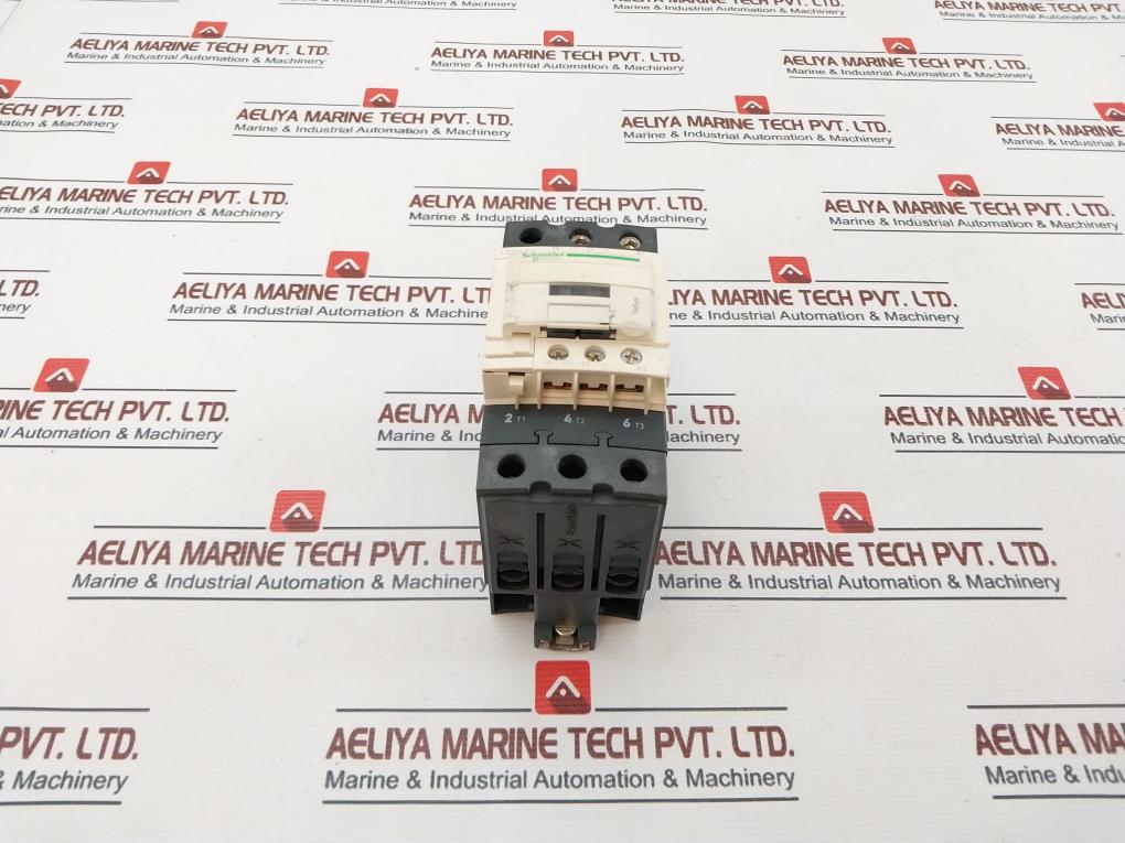 Schneider Electri Contactor Lc1D65A